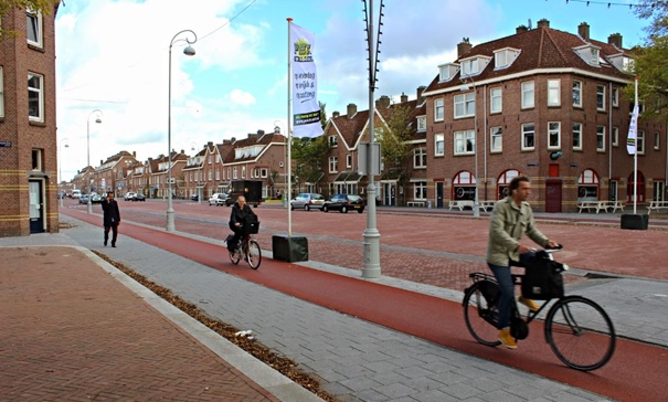 Van der Pekstraat after its 2014 renovation completed. Credits: Marie-Frances Rivera, taken in October 2014