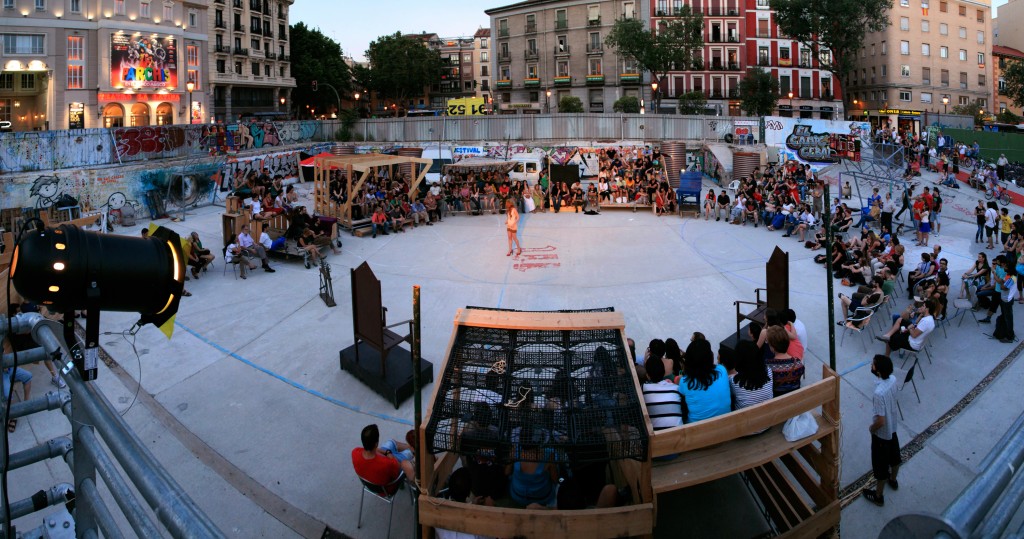 Social events in “Campo de Cebada”. Source: Flickr (Ars Electronica)